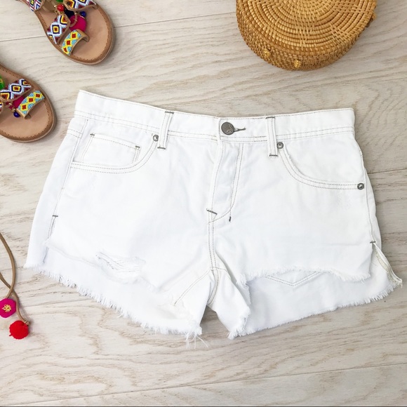 Free People Pants - Free People White Button Fly Distressed Cut Off 27